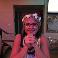 Janet Hernandez Photo 14