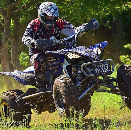 Shane Wells Photo 19