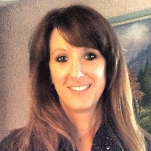 Christina Skinner Photo 6