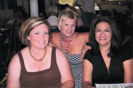 Tina Vaughn Photo 38