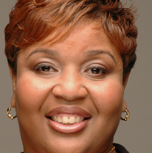 Michele Woods Photo 23