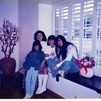 Deborah Robles Photo 15