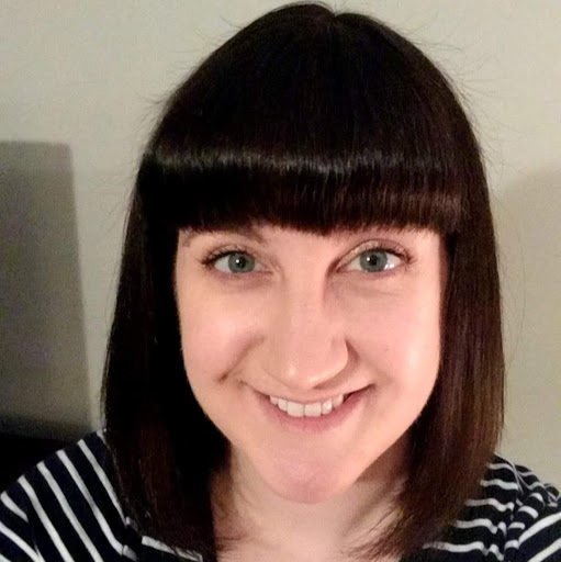 Sarah Weller Photo 3