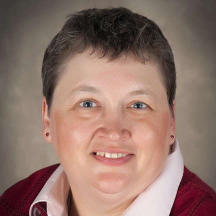 Sue Davenport Photo 16