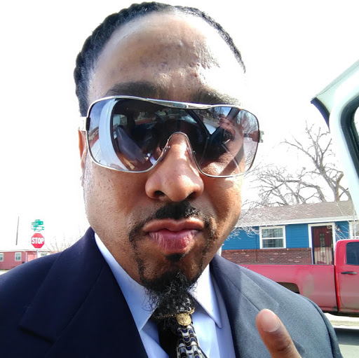 Lawrence Daniel Photo 18