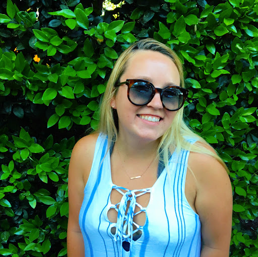 Elizabeth Talley Photo 13