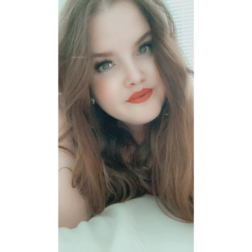 Tanya Ellis Photo 25