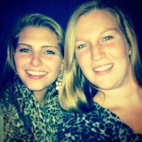 April Humphries Photo 27