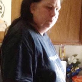 April Holcomb Photo 27