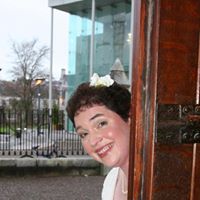 Caroline Connor Photo 11