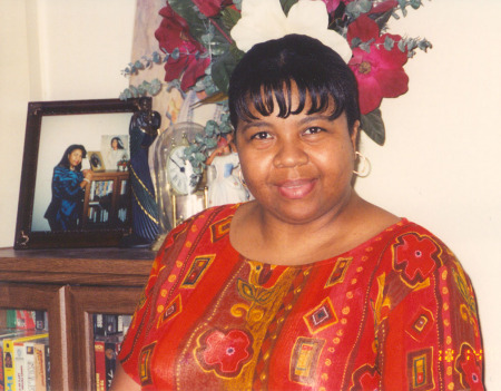 Mary Sanders Photo 14