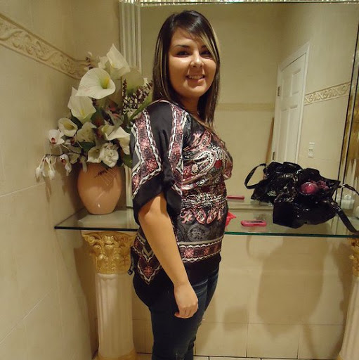 Nadia Garcia Photo 23