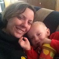 Stephanie Hutchinson Photo 5