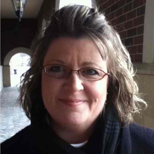 Michelle Houser Photo 16