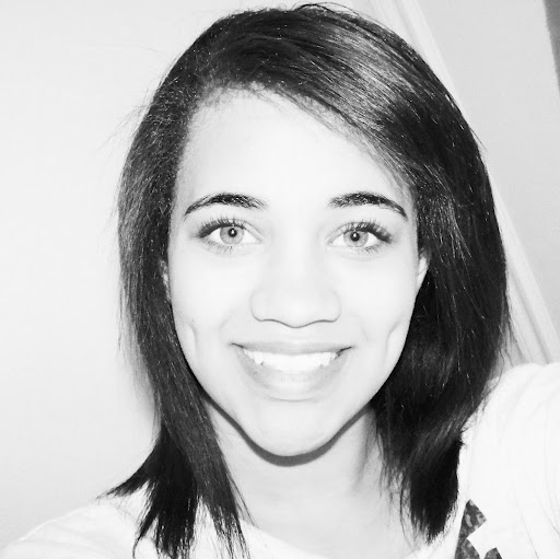 Kristina Blair Photo 5