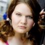 Catherine Henderson Photo 28
