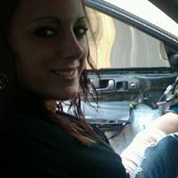 Courtney Thomas Photo 26