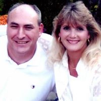 Angela Curtis Photo 22