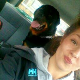 Simone Moore Photo 42