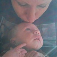 Michelle Perryman Photo 9
