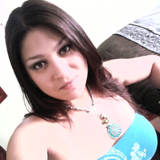 Dora Ambriz Photo 3