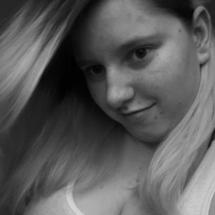 Tabitha Curtis Photo 7