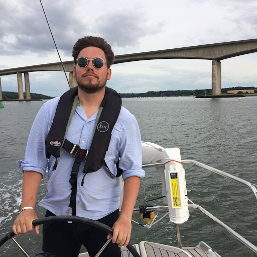 Robbie Stevens Photo 16