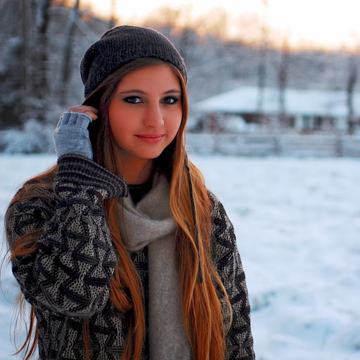 Marilyn Rose Photo 17