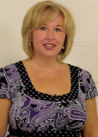 Lori Moore Photo 31