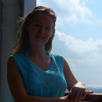 Angelia Arnold Photo 3