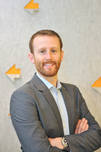 Geoffrey Morgan Photo 31