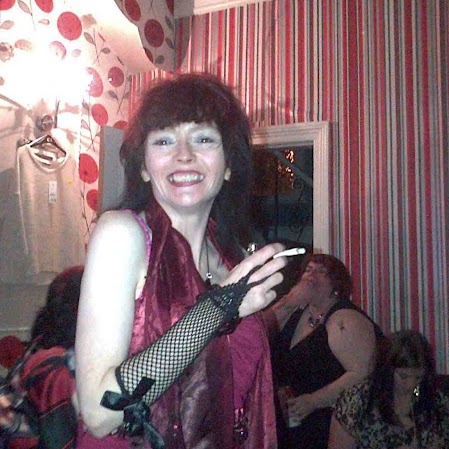 Angela Webster Photo 20