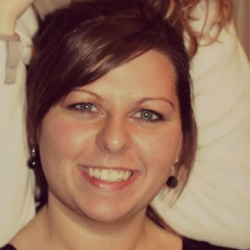 Bridgett Taylor Photo 15