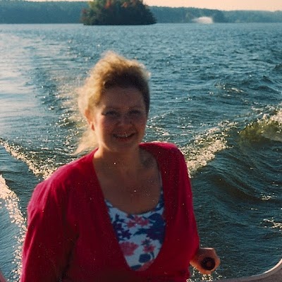 Cynthia Wagoner Photo 9