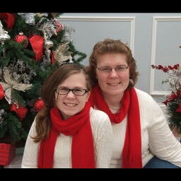 Jodi Gardner Photo 14