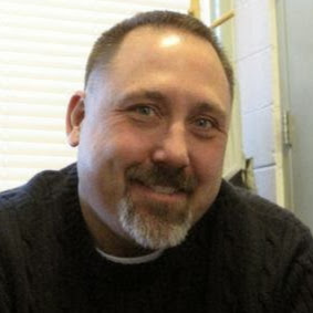 Kerry Andrews Photo 22