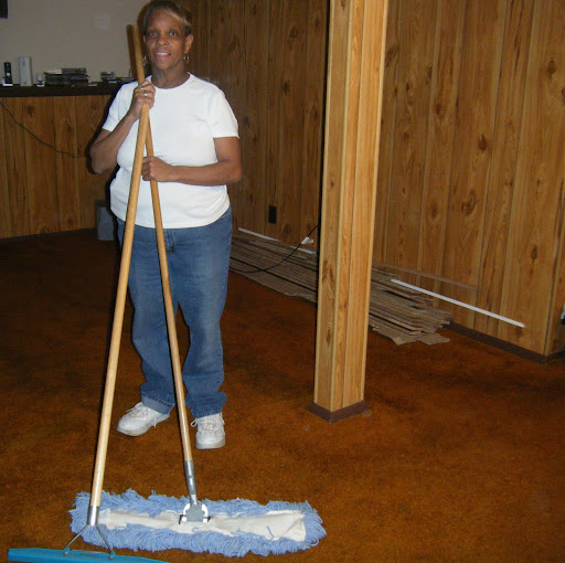 Pamela Reid Photo 24