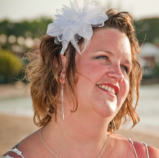 Jennifer Graves Photo 21