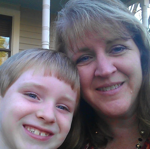 Angie Brown Photo 19