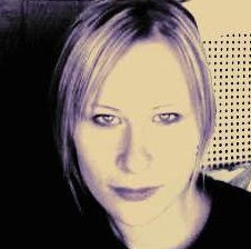 Aimee Moore Photo 18