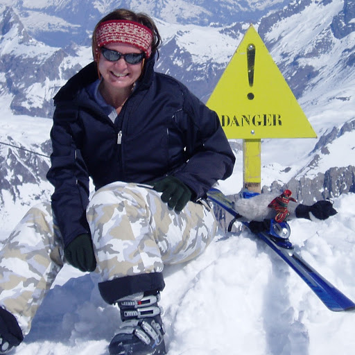 Katherine Hart Photo 19