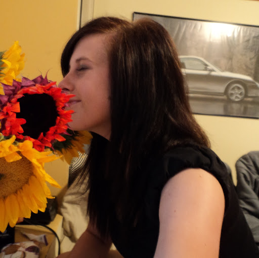 Stephanie Schindler Photo 14