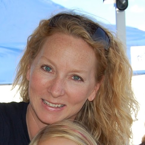 Jennifer Snyder Photo 22