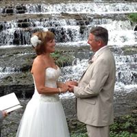 Jennifer Magee Photo 15
