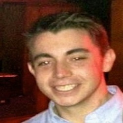 Daniel Burns Photo 48