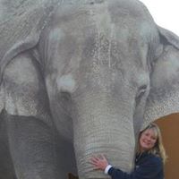 Joy Garrett Photo 15