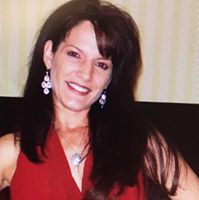 Michelle Ricker Photo 17