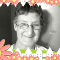 Martha Potts Photo 13