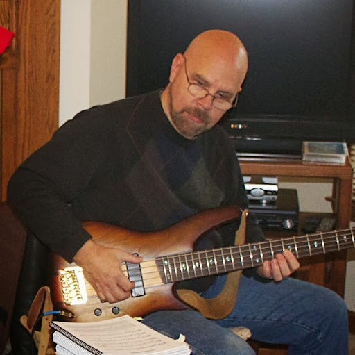 Robert Stapleton Photo 20