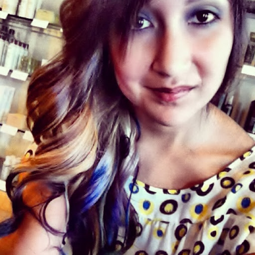 Sarah Villanueva Photo 35